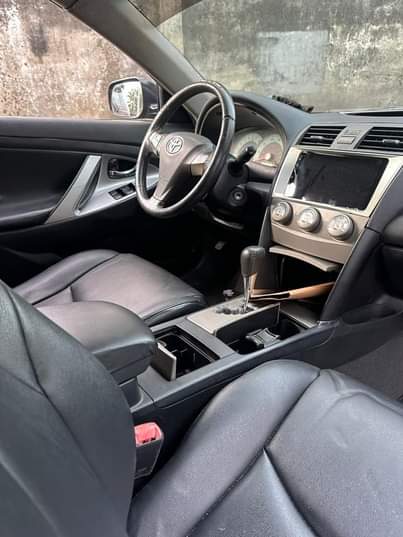 A picture of Good deal. V. Clean 2011 Toyota Camry Sport with Android