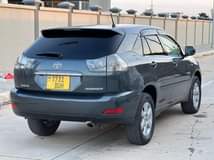 A picture of Toyota harrier