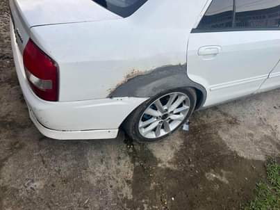mazda 323