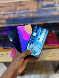A picture of Vivo y93 128Gb 135k tu