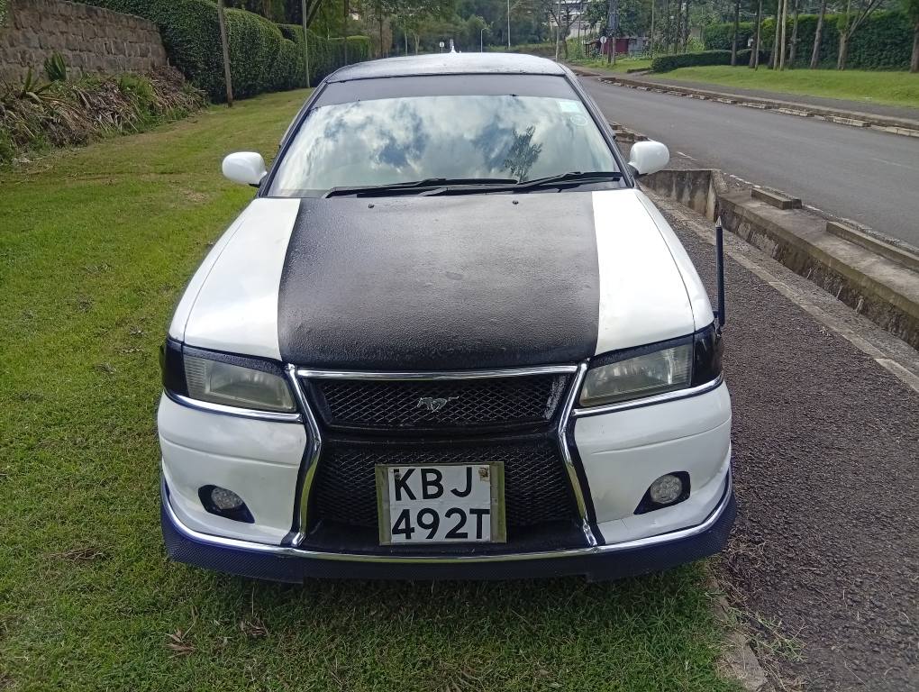 nissan b15