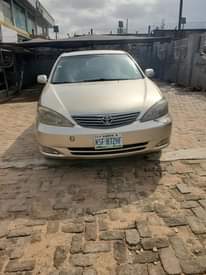A picture of 2003 Toyota camry