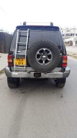 used mitsubishi pajero