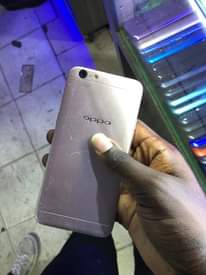A picture of Oppo A57
