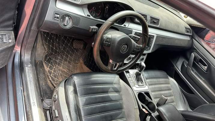 A picture of Volkswagen passat