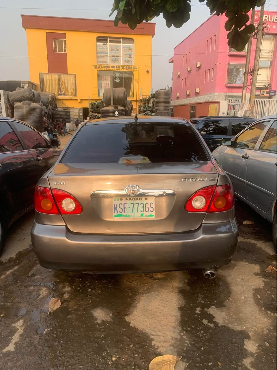 A picture of Toyota Corolla 2003 model nothing to fix buy and travel