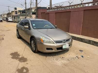 A picture of HONDA ACCORD 2007 FIRSTBODY 08136978951