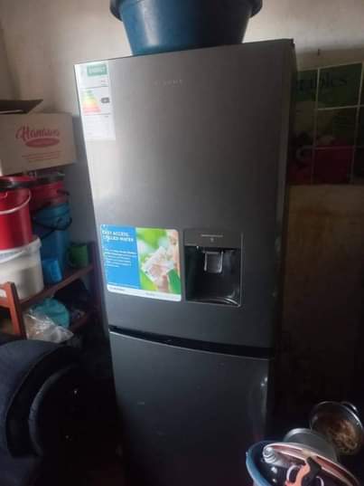 classifieds/fridges