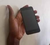 A picture of Iphone 6plain Bh 100 No kipengere Bei 145k Inbox tuyajenge