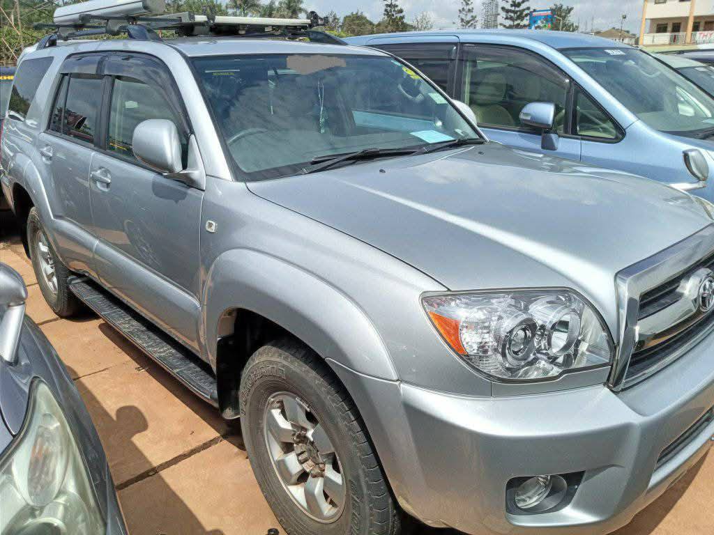 A picture of Toyota surff New shape