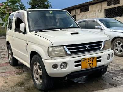 used mitsubishi pajero
