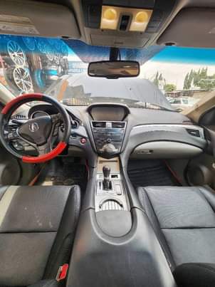 A picture of REGISTERED ACURA ZDX 2012