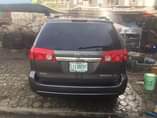 A picture of Very clean used toyota sienna