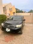 A picture of Neatly used highlander 2009 Pure first body Asking price 5