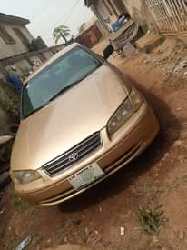 A picture of Toyota Camry DROPLIGHT 4plugs Perfectly working Buy and drive with