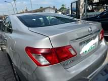 A picture of Tomorrow morning deal Lexus es350 08 toks standard pure fristbody