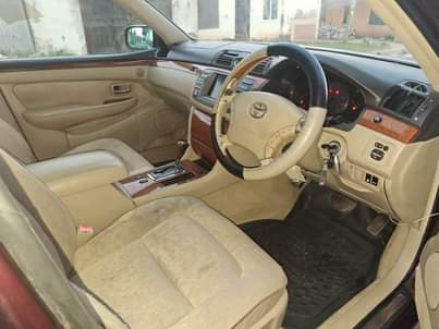 A picture of Toyota brevis for sale