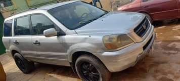 A picture of 2003 Honda Pilot