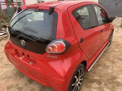 A picture of URGENT SERIOUS BUYERS ONLY Foreign used TOYOTA AYGO Year 2011