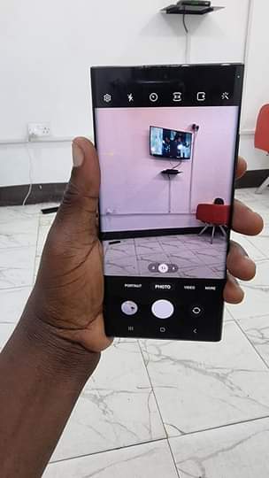 A picture of Samsung note20 ultra 0654702411