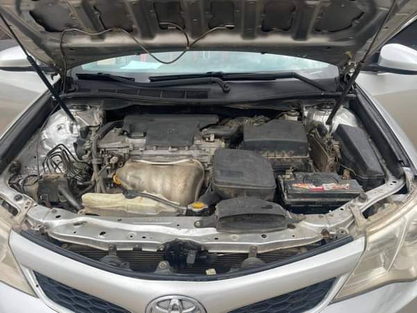A picture of GOOD DEAL PRICE SPLASH NEATLY USED TOYOTA CAMRY LE 2012