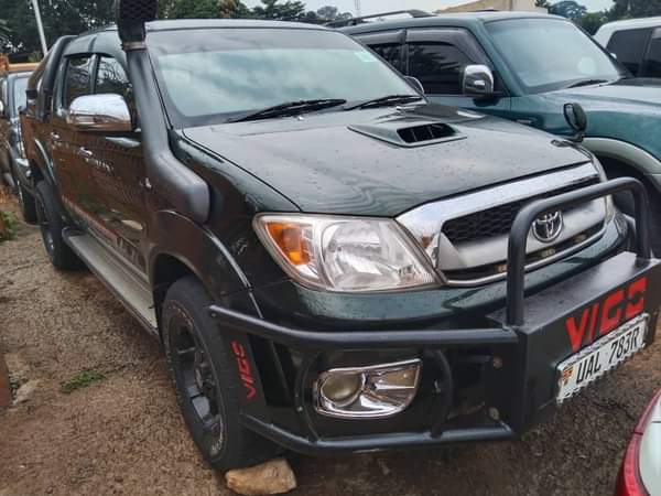 used toyota hilux