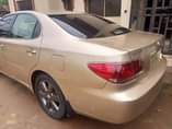 A picture of Lexus es330