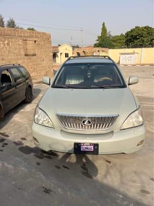 A picture of Direct Tokumbo Lexus RX 330 in Ilorin CALL 09133077304