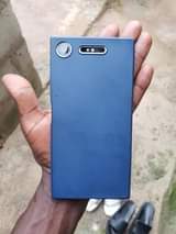 A picture of Sony experia gb64 ram4 net4g 0687879635