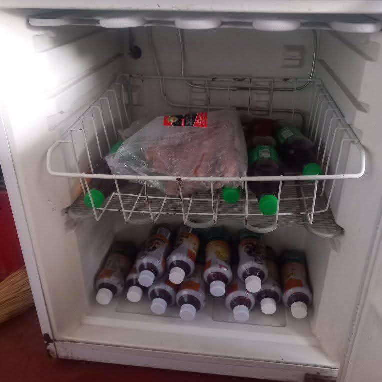 classifieds/fridges