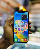 A picture of IPHONE 12