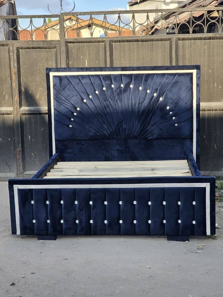 A picture of Bed sofa 5 6 bei 160k tupo Ubungo call or