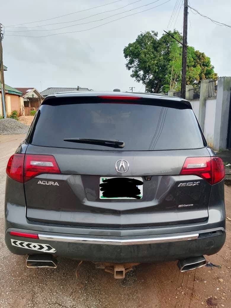 A picture of Distress 2012 Acura with excellent engine smart gearbox ac chilling