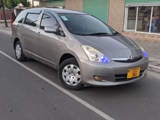 A picture of Toyota wish