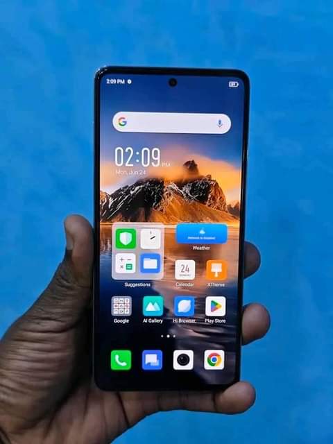 A picture of INFINIX NOTE 30 Pro 5g
