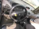 A picture of Peugeot 206
