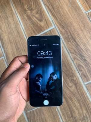 A picture of IPHONE 7 PLAIN