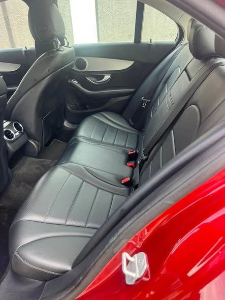 A picture of Mercedes Benz C300 2016
