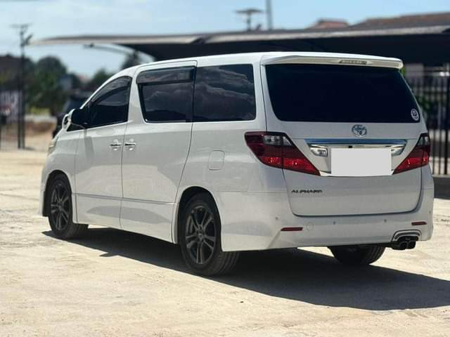 A picture of BRAND NEW MODEL TOYOTA ALPHARD