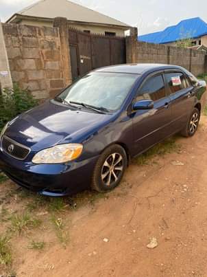A picture of Used Toyota Corolla 2004