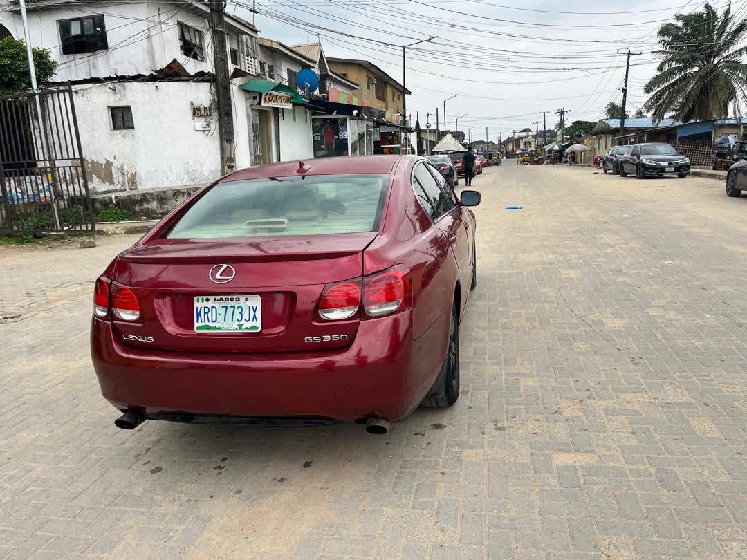 A picture of Lexus gs350