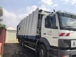 A picture of Benz dumper truck