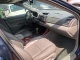 A picture of Toyota Camry 04
