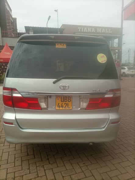 A picture of TOYOTA ALPHARD UBB AT 18 5M 0704522160 0776522160