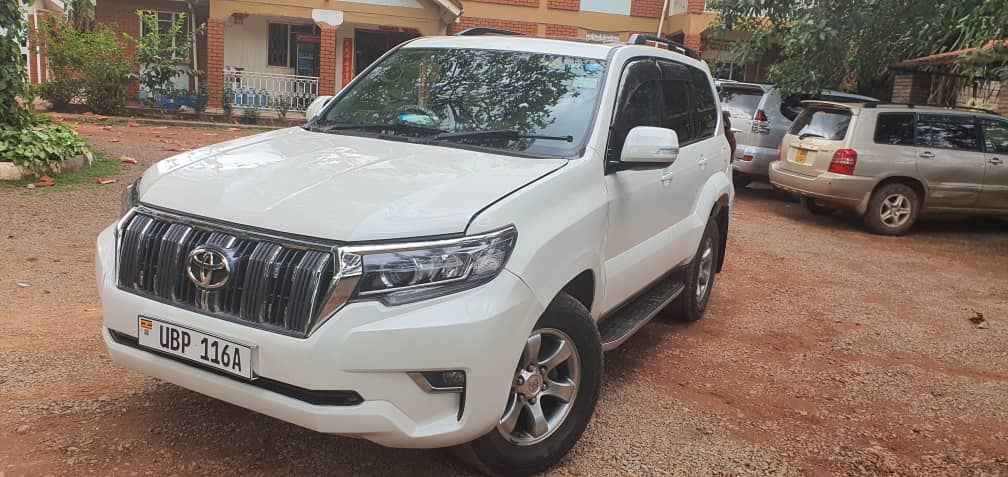 A picture of 2009 Toyota land cruiser
