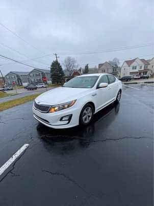A picture of 2014 Kia Optima EX Hybrid Sedan 4D