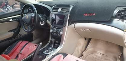 A picture of Acura TL