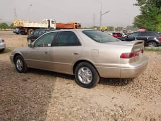 A picture of 2005 Toyota Camry