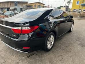 A picture of Foreign usedaccident free full option 2014 upgraded to 2018 ES350