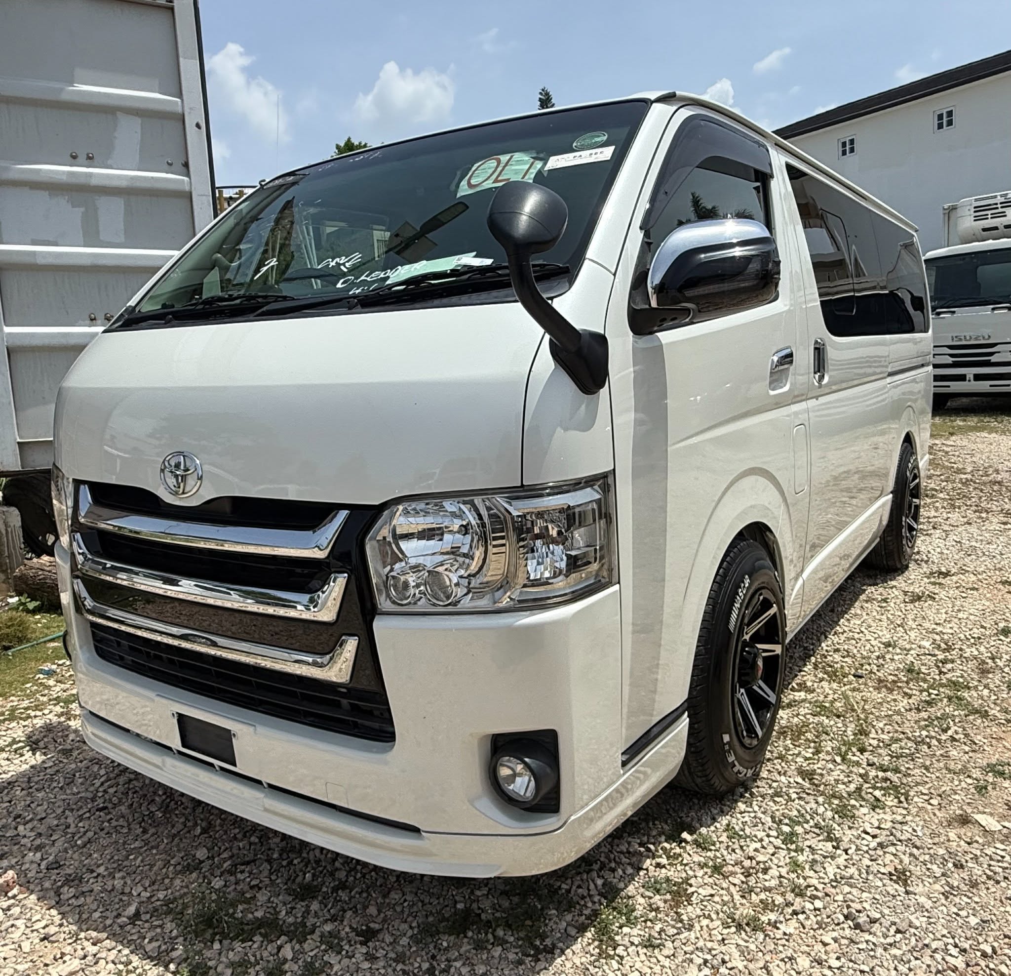 used toyota hiace